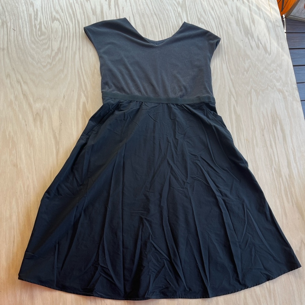 Elegant Black Dress